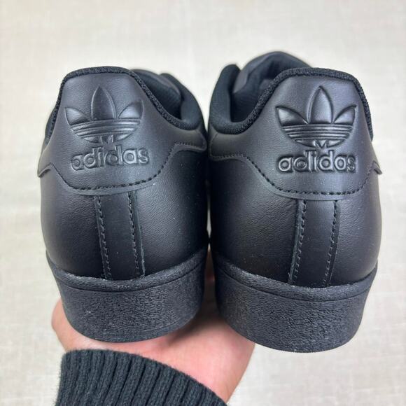 ♣️ Adidas Superstar “Triple Black” 11M - Picture 6 of 6